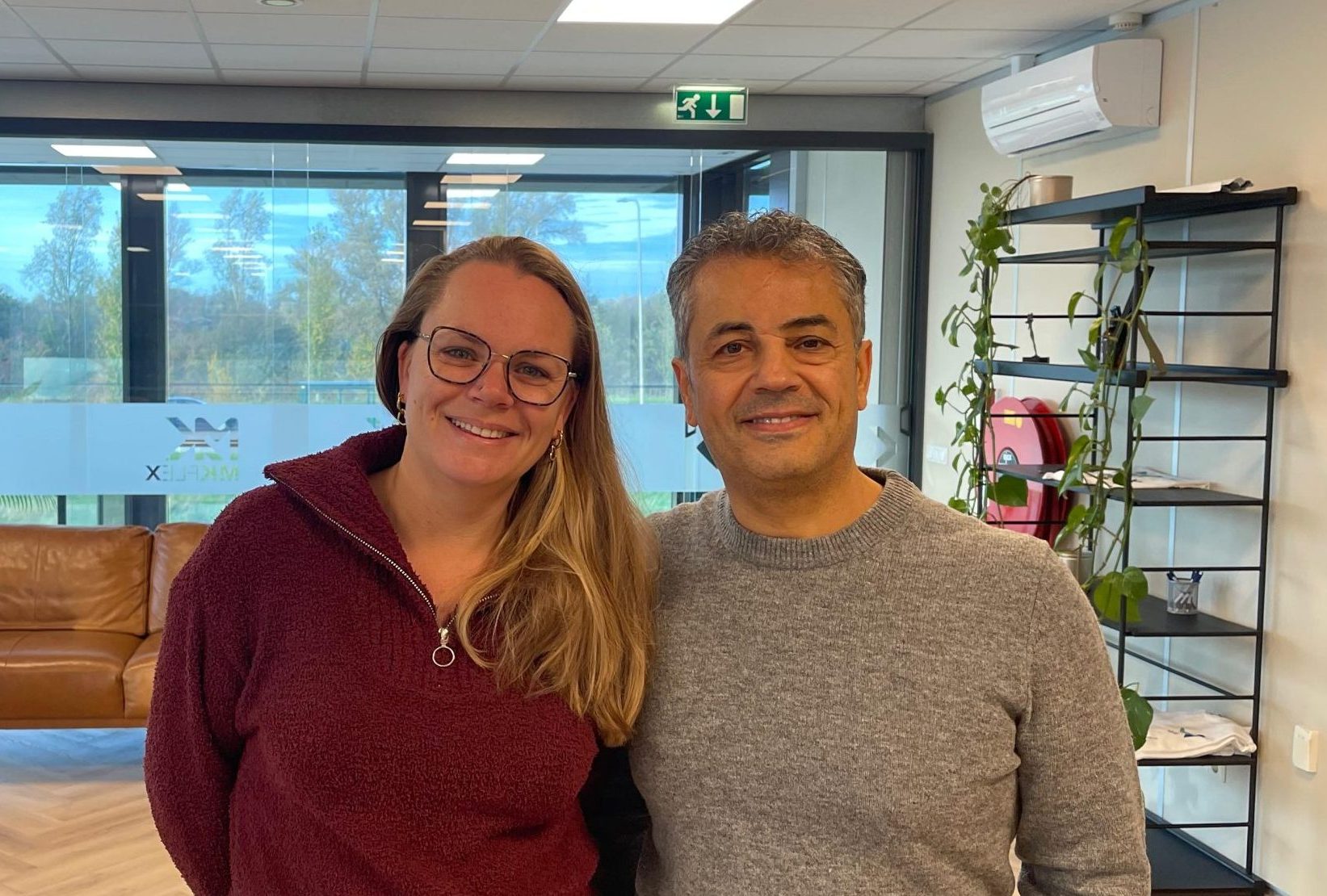 Zorgprofessionals in overleg met opdrachtgever